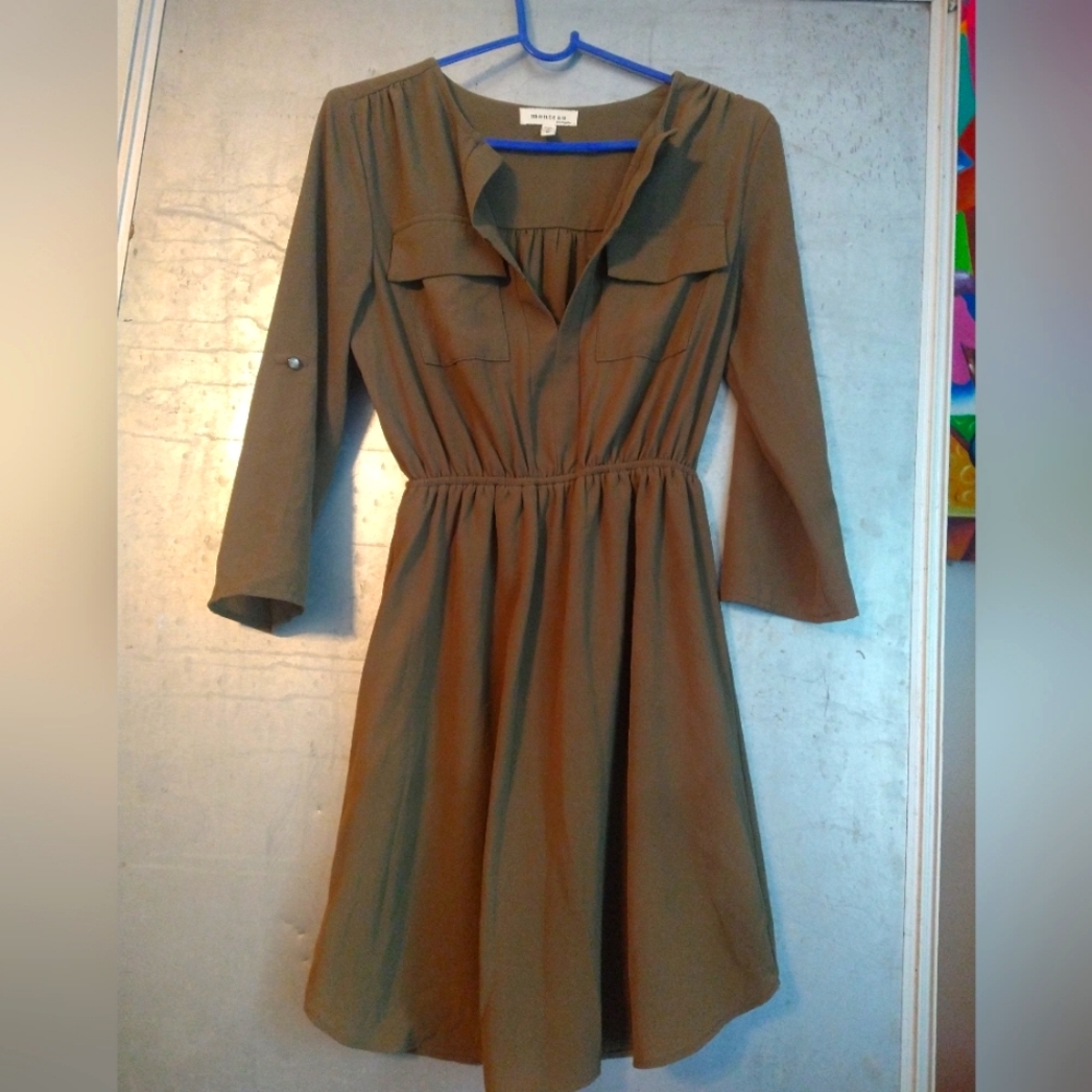 Woman's Dress